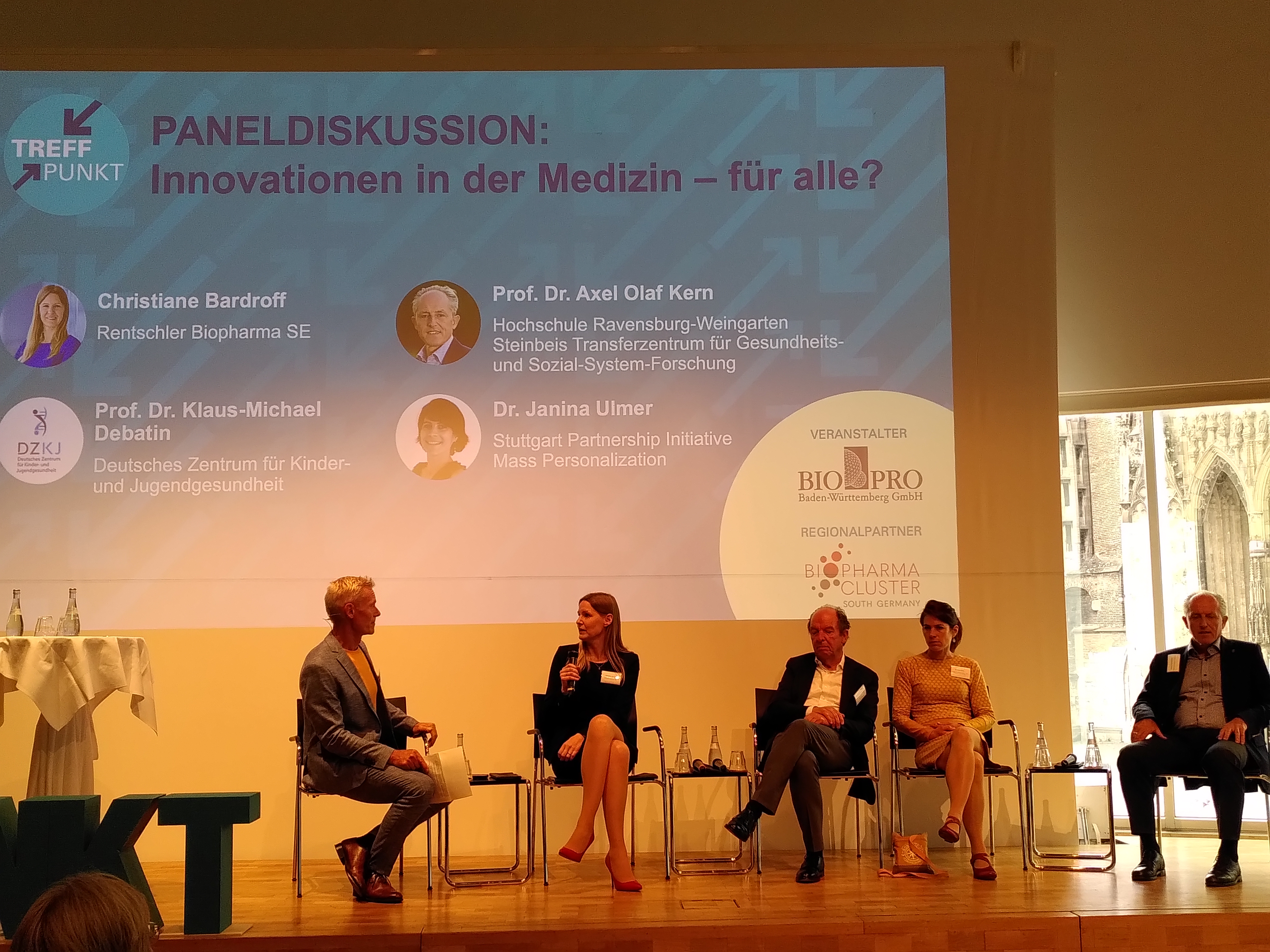 TREFFpunkt_Gesundheitsindustrie_2024_Paneldiskussion_2.jpg